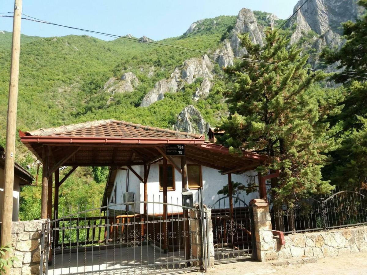 Riverside Haven Dolna Matka Buitenkant foto